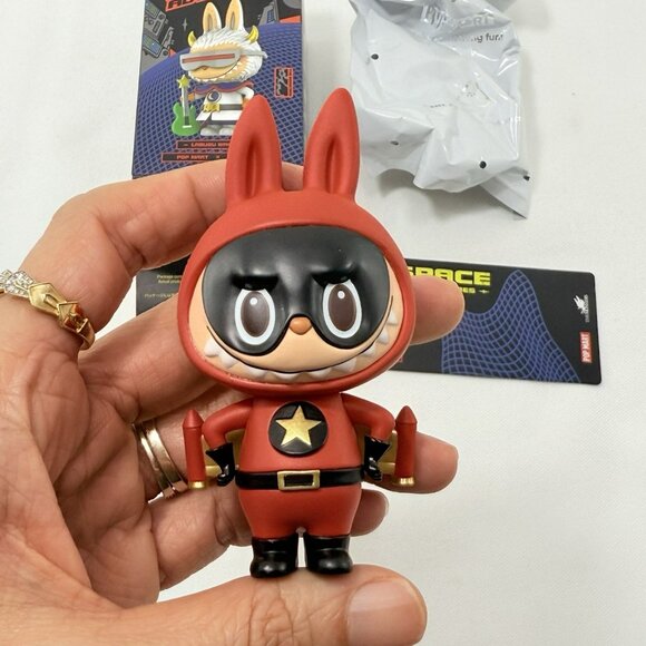 Authentic Pop Mart Labubu Captain Space Adventures Figure Toy Astronaut Monsters - Picture 4 of 12